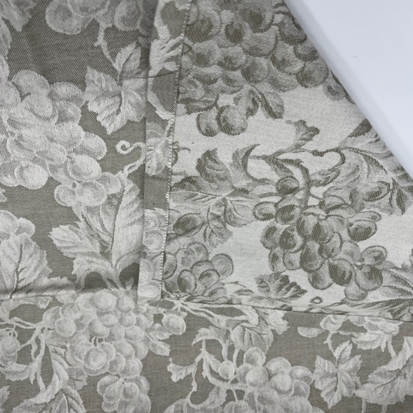 12 Vintage , unused Williams Sonoma Jacquard 'Marlon' Napkins - Picture 7 of 12